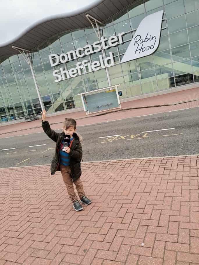 I went to see Annie the musical in Sheffield with my son and it was amazing
