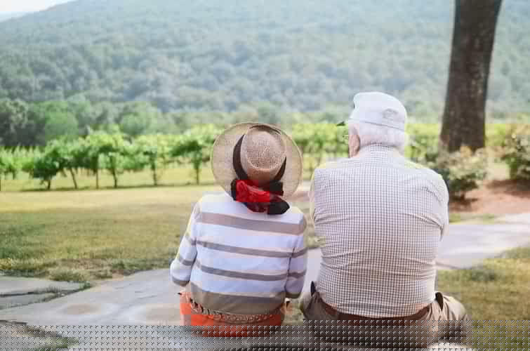 Postcards to your Granny is a project to re-connect teens and their grandparents