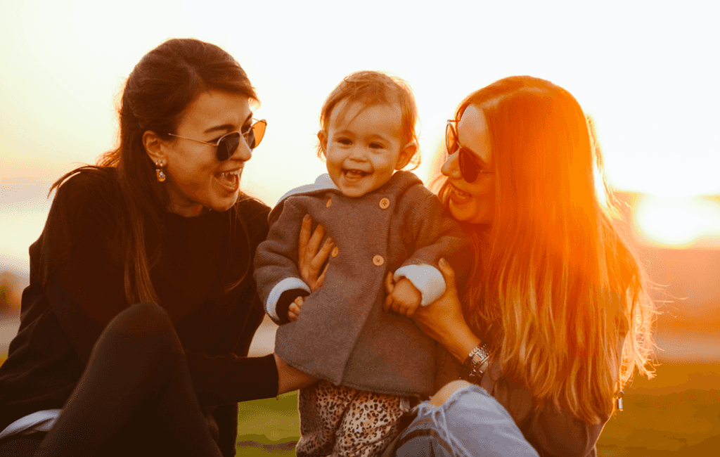 Aunts are ‘as important as mums’ when it comes to raising girls says parenting expert