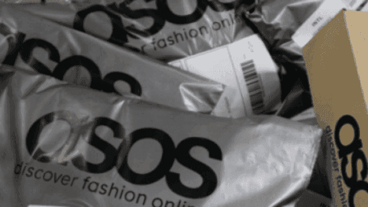 The ASOS coat that you need in your wardrobe for spring (and it is on sale, too)