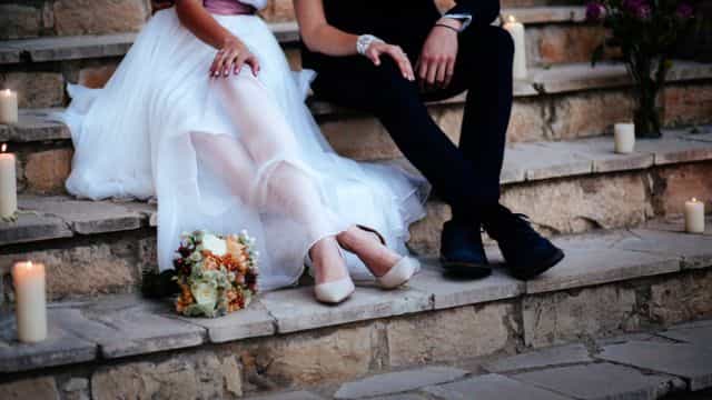 Number of guests allowed at weddings from July likely to be “very small” says Simon Harris Number of guests allowed at weddings from July likely to be “very small” says Simon Harris