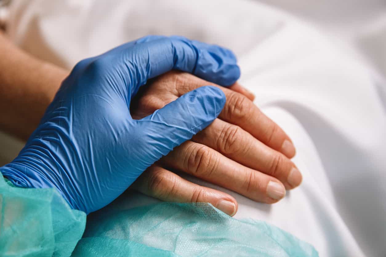 Dr Holohan issues warning after teenager passes away from Covid-19