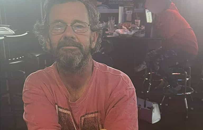 Man found dead with winning lottery ticket in his pocket Man found dead with winning lottery ticket in his pocket