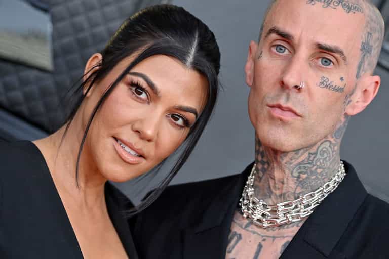 Kourtney Kardashian announces her longed-for pregnancy Kourtney Kardashian announces her longed-for pregnancy