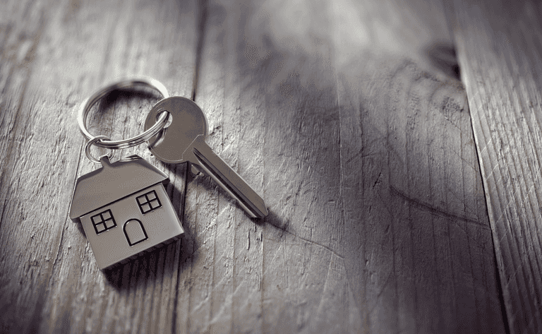Mum’s admission she charges her 18-year-old rent is dividing the internet Mum’s admission she charges her 18-year-old rent is dividing the internet