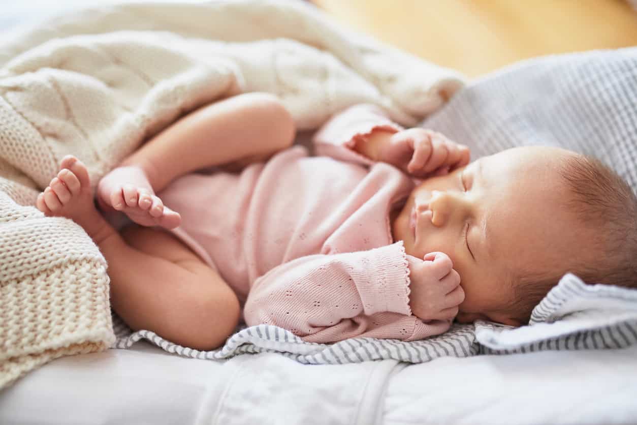 Little girl helps deliver her baby sister after mum’s miscarriage heartache