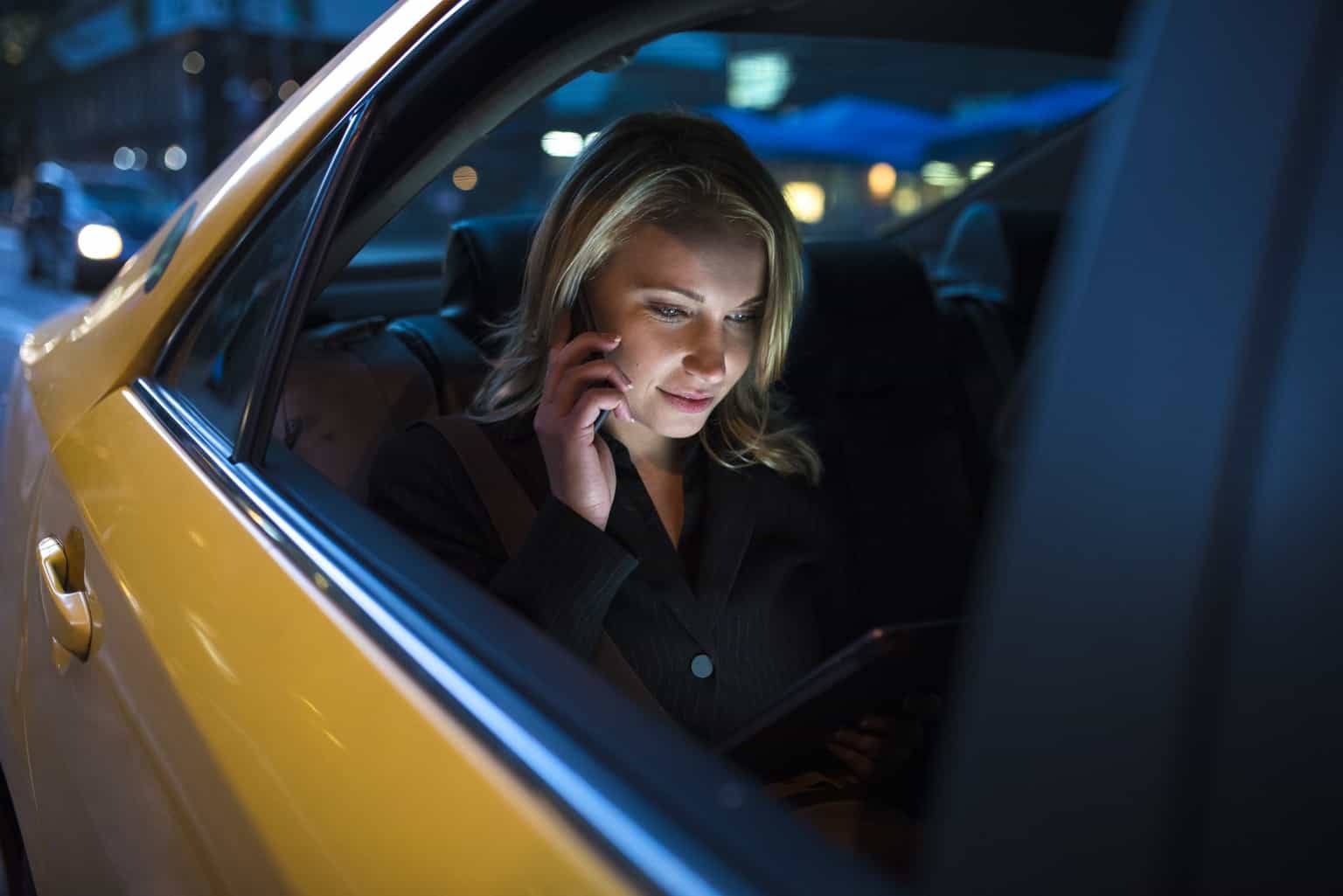 Women on TikTok are sharing ways they ensure they are always safe in a taxi