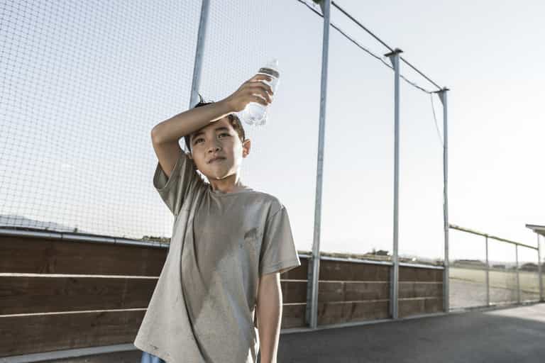 Seven things parents need to do to keep their little ones cool in the heat Seven things parents need to do to keep their little ones cool in the heat