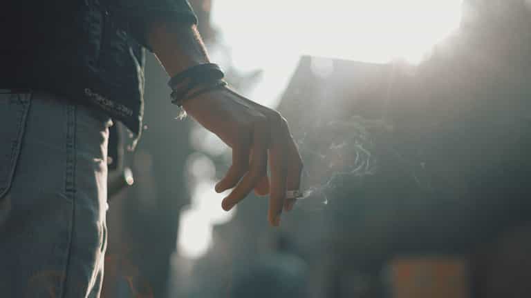 ‘Do I tell his parents?’- Mum asks for advice after catching her 12-year-old and his friend smoking
