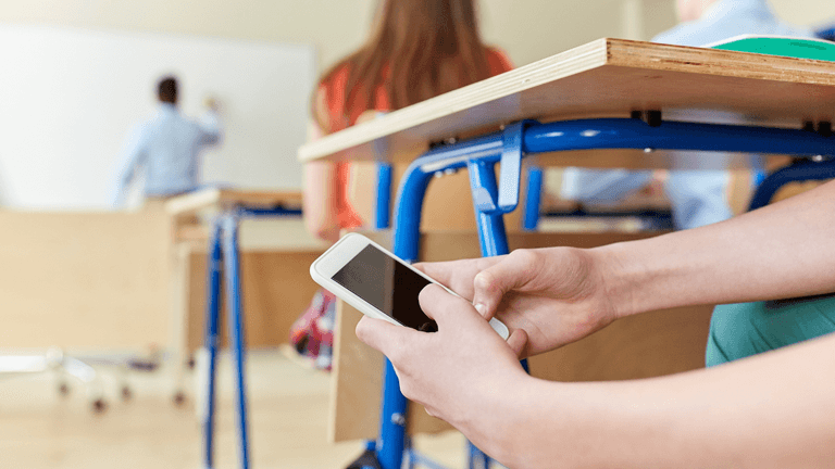 Smartphones to be banned from all Irish secondary schools Smartphones to be banned from all Irish secondary schools
