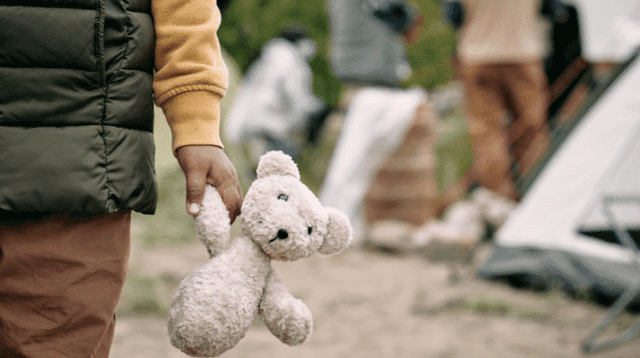 Over 5,000 children to spend Christmas in emergency accommodation