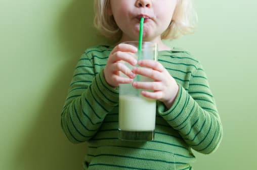 EAT GREEN: Trick the kids with 3 yummy smoothie recipes EAT GREEN: Trick the kids with 3 yummy smoothie recipes