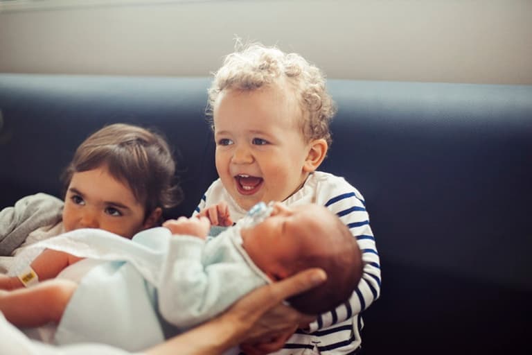 It’s Official: First-Born Children ARE Smarter Than Their Siblings It’s Official: First-Born Children ARE Smarter Than Their Siblings