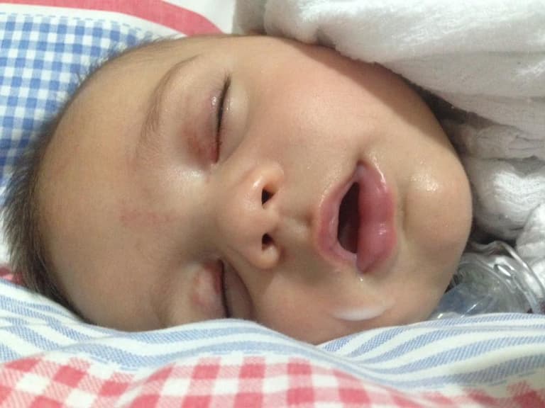 Breastfeeding images banned from Instagram… during World Breastfeeding Week