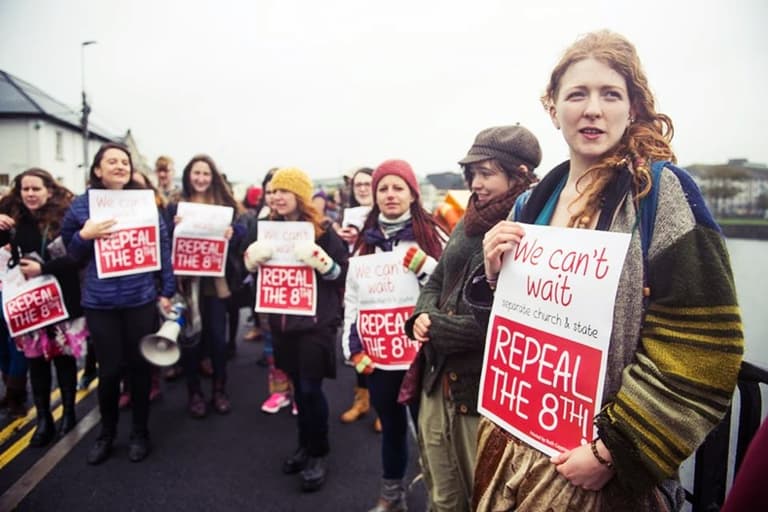 Abortion pill bus callers ‘were mostly mothers’
