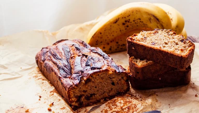 Make This Flourless, Sugarless Banana Bread (While You Still Can) Make This Flourless, Sugarless Banana Bread (While You Still Can)