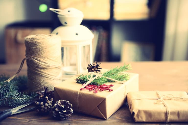 3 Fun Christmas Crafts To Do With The Kids Today