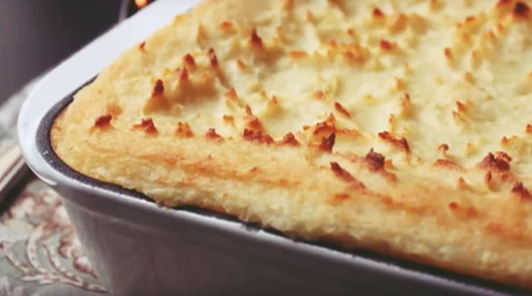 This Trick Will Turn Your Mashed Potatoes Into A Masterpiece This Trick Will Turn Your Mashed Potatoes Into A Masterpiece
