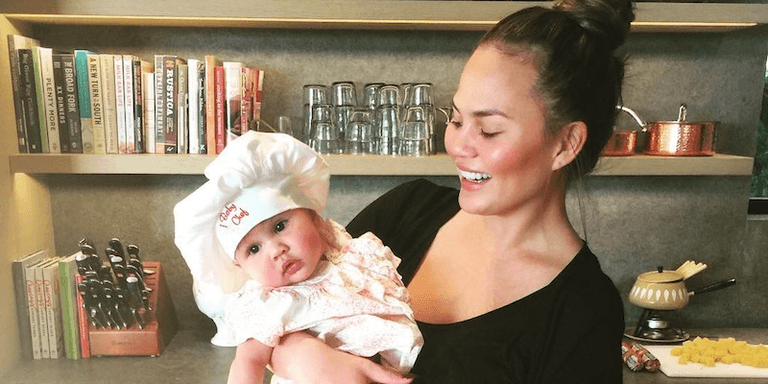 Chrissy Teigen made a hilarious food menu for her fussy eating daughter Chrissy Teigen made a hilarious food menu for her fussy eating daughter