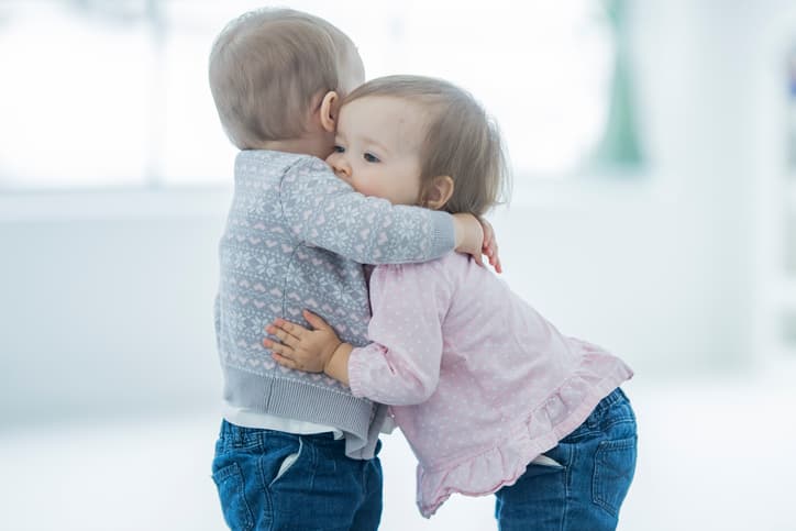 Researchers find babies prefer the sound of other babies more than parent’s voice Researchers find babies prefer the sound of other babies more than parent’s voice