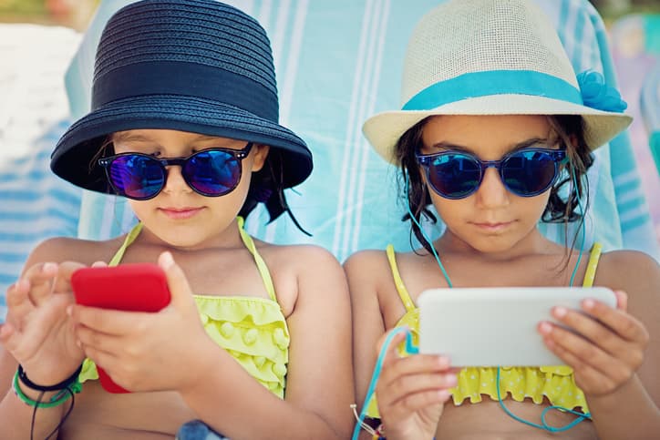 A new scheme will allow you to pre-book your hotel sunbed before you travel