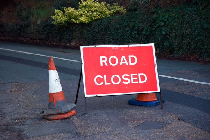 A Scottish mother’s labour was significantly sped up after her car hit a pothole A Scottish mother’s labour was significantly sped up after her car hit a pothole