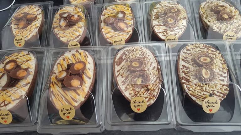 This café’s Creme Egg and Ferrero Rocher cheesecake-filled Easter eggs are a dream This café’s Creme Egg and Ferrero Rocher cheesecake-filled Easter eggs are a dream