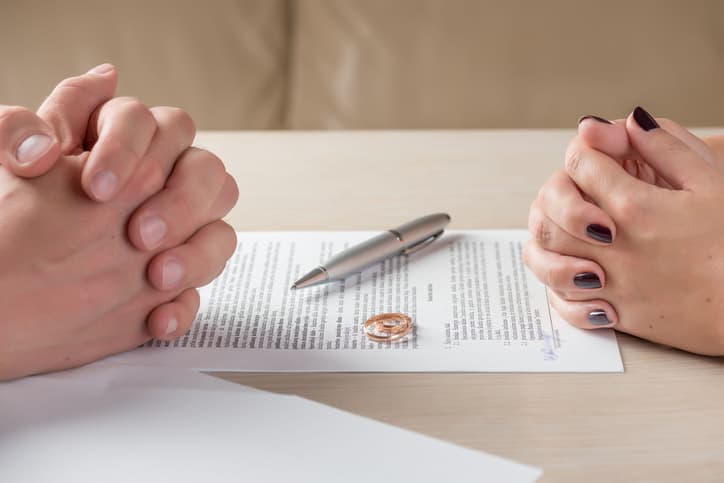 People in certain jobs are more likely than others to get divorced People in certain jobs are more likely than others to get divorced