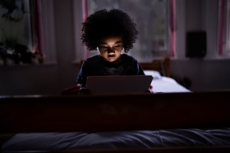 Parents warned that predators may be using Fortnite to lure children Parents warned that predators may be using Fortnite to lure children