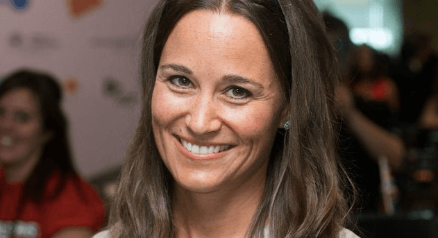 Pippa Middleton’s fab maternity dress is under €50 and it’s selling very fast