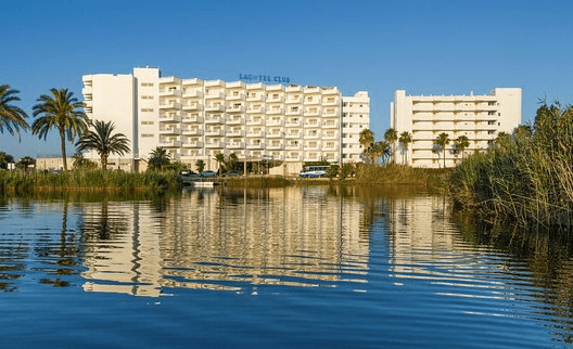 Irish teenager dies after falling from balcony in Majorca