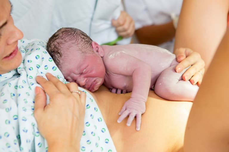 Themeparks and lifts: People reveal the strangest places they’ve given birth Themeparks and lifts: People reveal the strangest places they’ve given birth