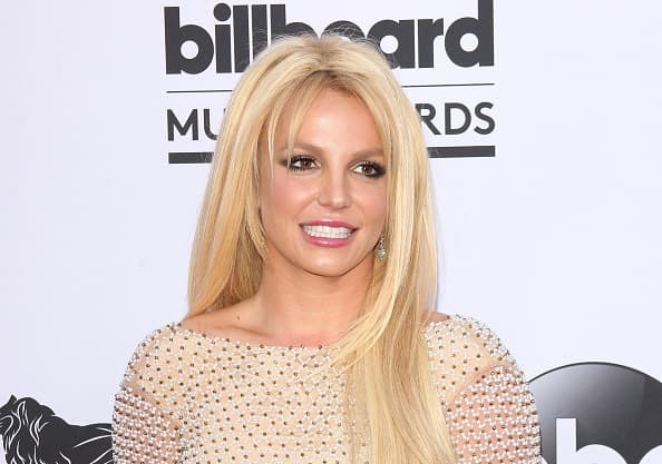 Britney Spears tries to mend relationship with teen son before he moves to Hawaii
