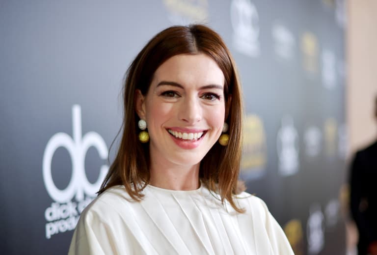 Would you try the parenting tip Anne Hathaway copied from Prince William and Kate Middleton?