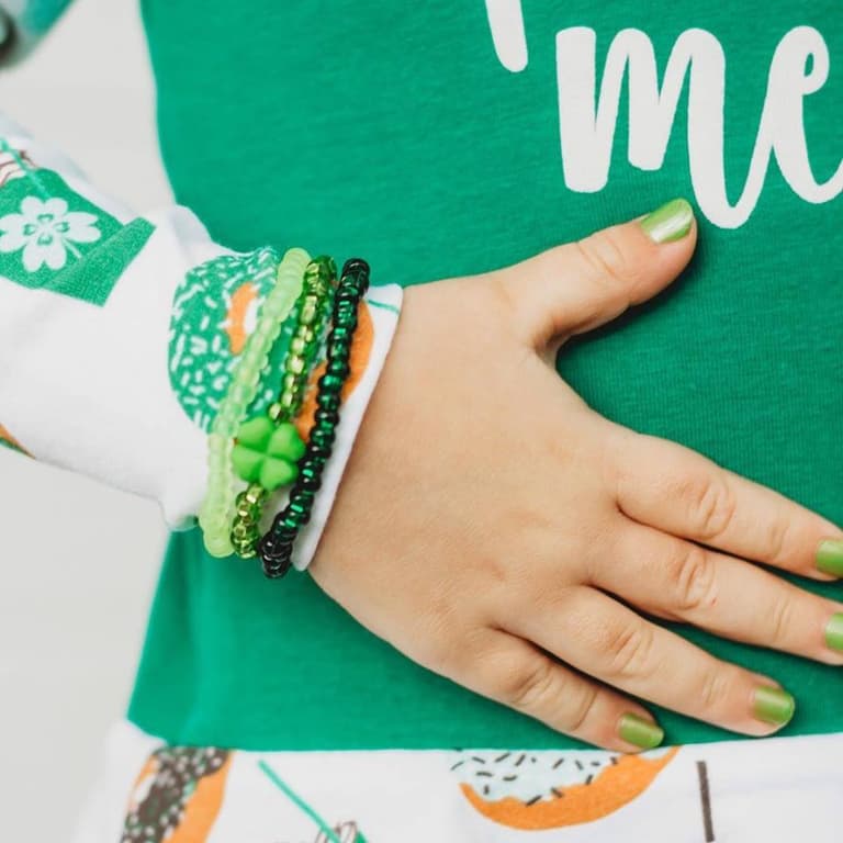 Piggy Paint is selling a St Patrick’s Day set that is safe for even the tiniest fingers Piggy Paint is selling a St Patrick’s Day set that is safe for even the tiniest fingers