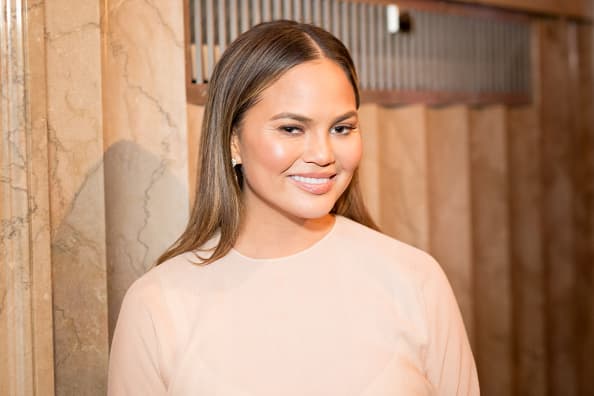 Chrissy Teigen just revealed a new hairstyle, and she looks SO different Chrissy Teigen just revealed a new hairstyle, and she looks SO different