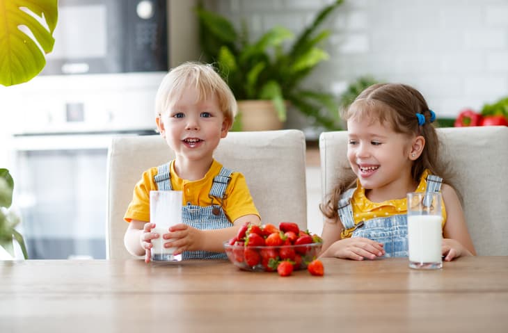 Mum creates brilliant hack that can prevent young children from spilling milk