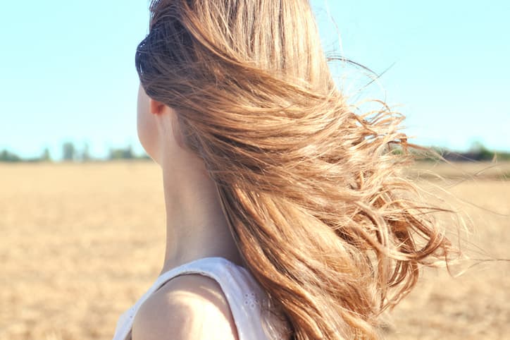 Celebrity hairstylist shares his number one tip for treating frizzy hair