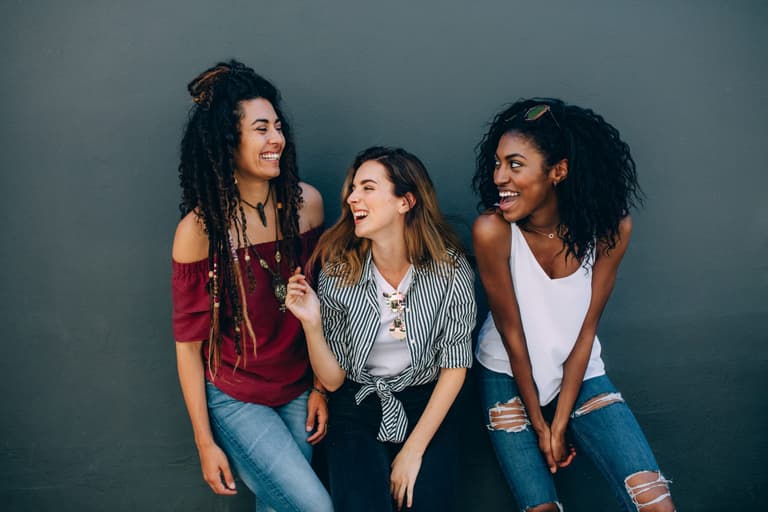 SheaMoisture’s Superfruit range is the perfect treat for busy curly haired mums