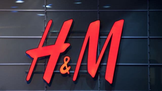 H&M just revealed a €35 dupe of this very popular designer jacket