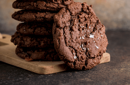 These double chocolate salted caramel cookies might just be the perfect rainy day kitchen project