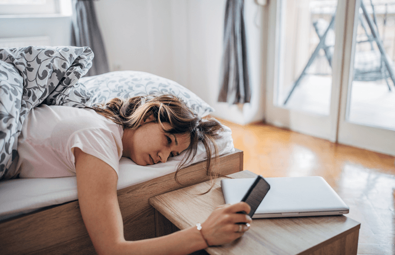 After just ONE sleepless night our bodies start to stockpile fat new study finds