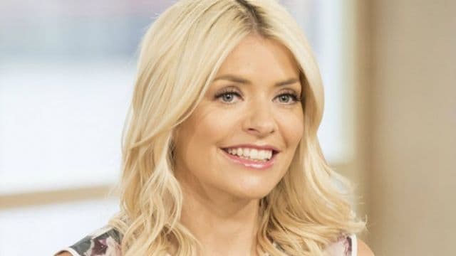 Holly Willoughby wore the most divine polka dot mini dress last night, and we need it Holly Willoughby wore the most divine polka dot mini dress last night, and we need it