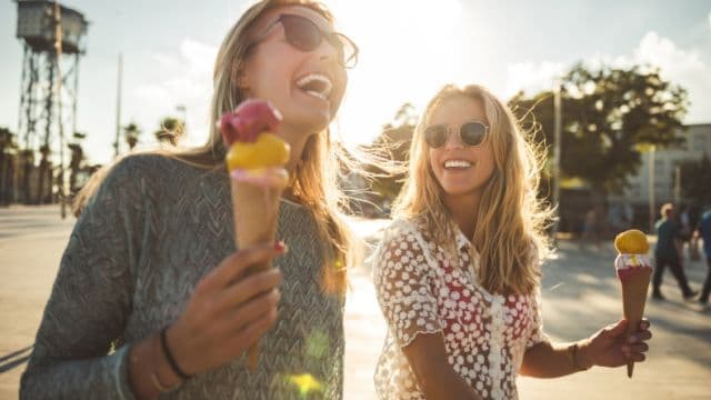 New motherhood can feel lonely: 3 easy steps to finding new mum friends