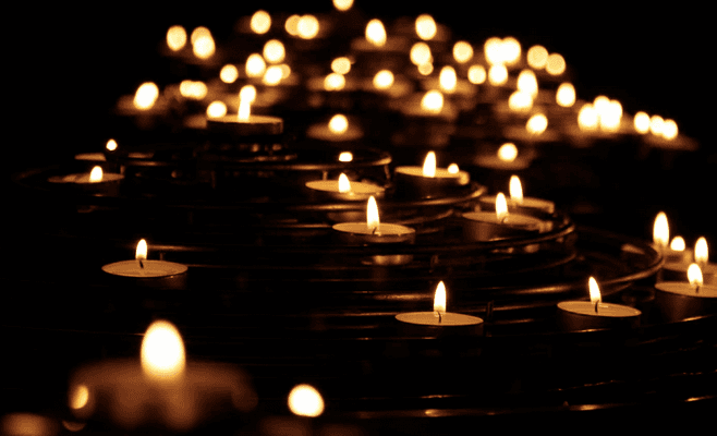Wave of Light: How Pregnancy and Infant Loss Awareness Day is being marked across Ireland tonight