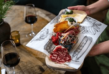 Avoca has opened a new outdoor (heated) restautant in Ballbridge, and it’s perfect for festive catch-ups Avoca has opened a new outdoor (heated) restautant in Ballbridge, and it’s perfect for festive catch-ups