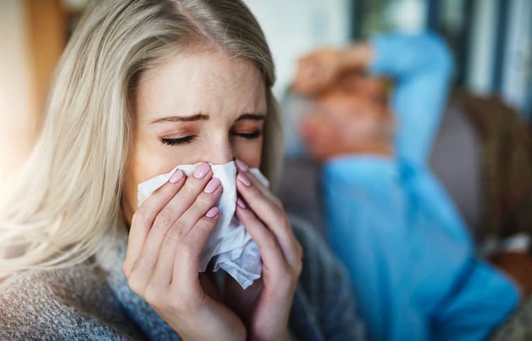 Gin and tonics can help relieve hayfever symptoms, science says