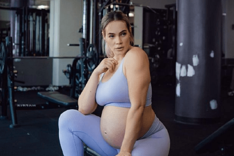 “Vile and disgusting remarks”: Expectant mum shamed for lifting 315lb weights