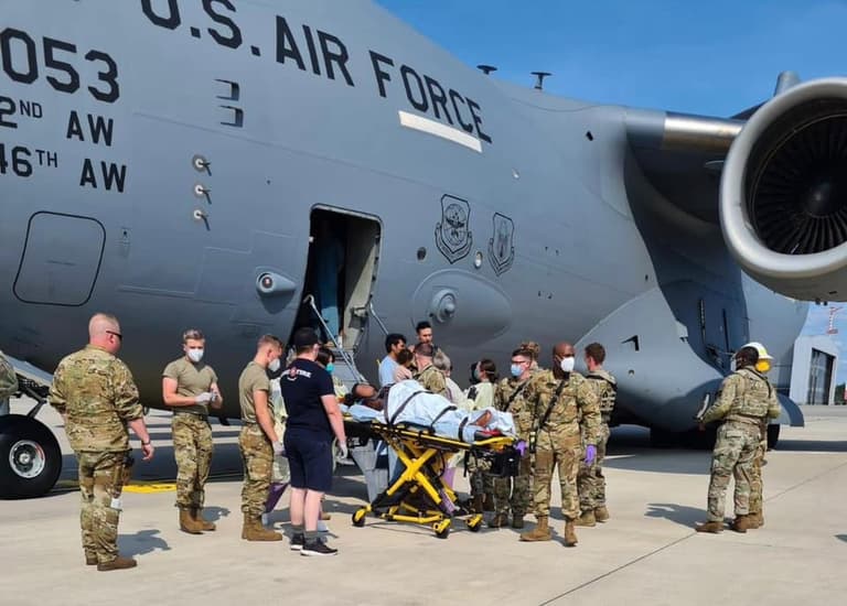 Afghan woman gives birth on evacuation flight to Germany Afghan woman gives birth on evacuation flight to Germany