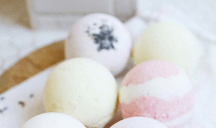 Here is how your trendy bath bombs are actually really bad news for your vagina